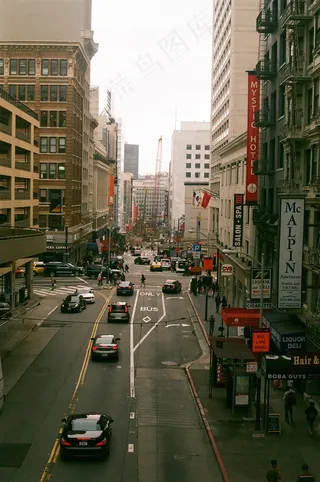 城市街道,巷道,街道,步行街,公路,大街上的汽车