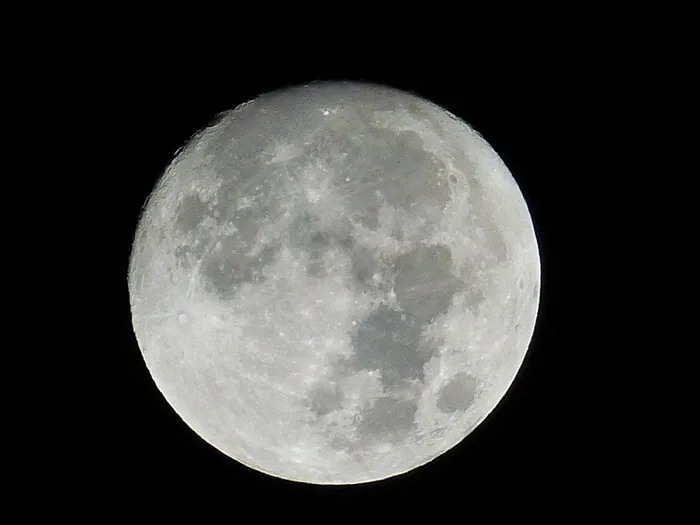 月亮，夜晚，月光，空间，宇宙，夜空，天空