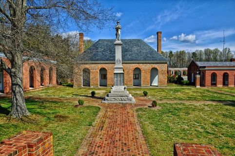 威廉国王，弗吉尼亚州，法院大楼，建筑物，纪念碑