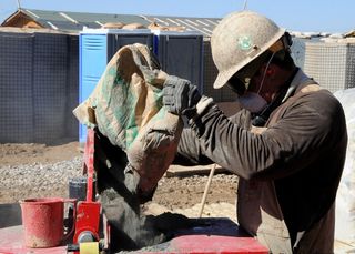 建筑，混凝土，搅拌，建筑，工地，安全帽