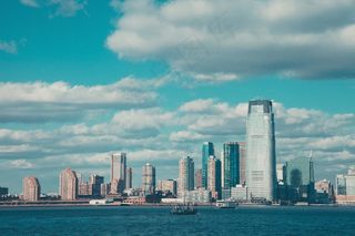 建筑夜景,天空,风景,居民楼,客轮,城市天际线与港口