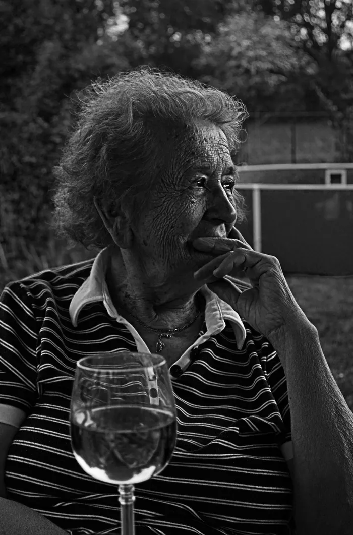 黑色和白色，女人，一个，捷克布杰约维斯，夫人