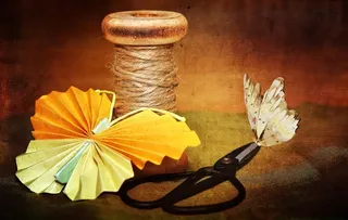 卷材，纱线，剪刀，纸蝴蝶，蝴蝶，装饰