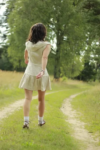 女人，走开，自然，返回，走，人