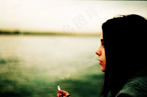 非主流空间素材,树,天空,卡迪科伊