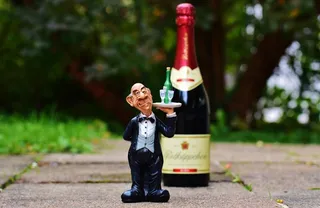 管家，托盘，饮料，红酒，香槟，操作