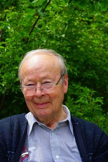 人，リボンとユーロ，老，休息，思维，眼镜，读得好