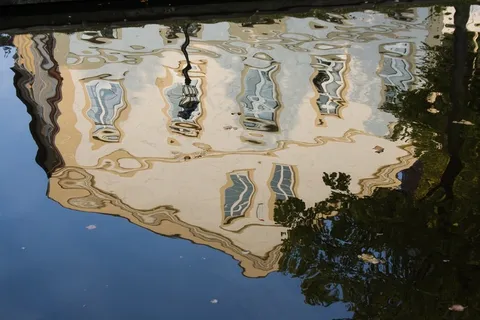 镜像，水，建筑，老，天空，晚上，水域