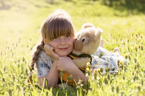 人，人的，女性，儿童，女孩，金发，脸，泰迪