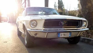 汽车，野马，机，道路，城市景观，旅行，驾驶