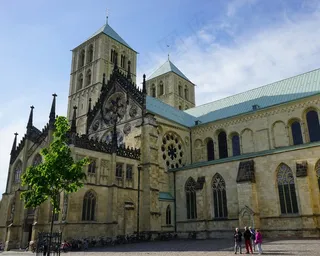 明斯特，圣保罗大教堂，教堂，建筑物