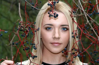 女孩，肖像，蓝眼睛，金色的头发，秋天，美