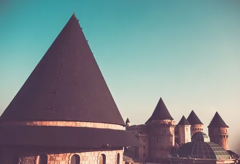 城堡，架构，圆锥形，屋顶，蓝色，天空，石头