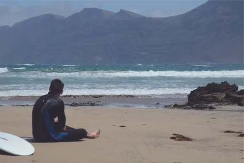 冲浪者，海滩，沙，岸，水，波浪，海洋，大海