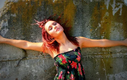 女孩,叛军,湿,墙,肖像 女孩,叛军,湿,墙,肖像