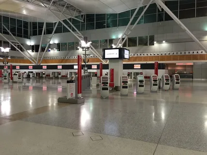 机场，航站楼，航班，旅行，出发，行李