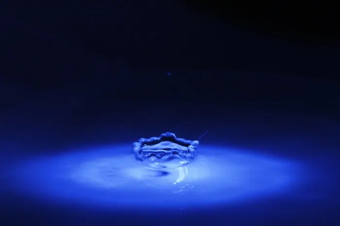 蓝色，下降，自然，宏