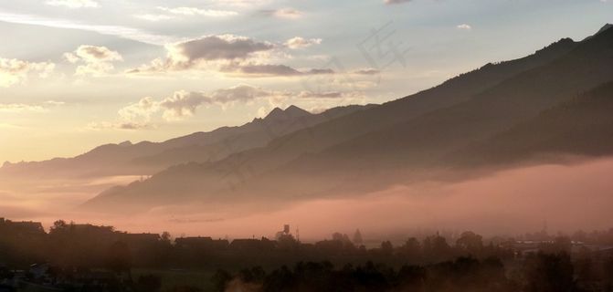 Morgenstimmung，雾，秋，山，阴霾，高山