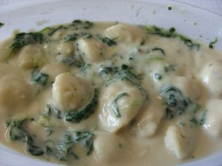 馄饨,鱼头豆腐,千里香馄饨,皮蛋瘦肉粥,湖州馄饨,汤团