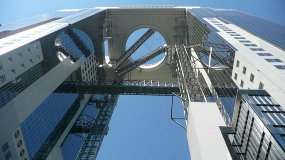 日本大阪,建筑,结构,天空,云,钢 日本大阪,建筑,结构,天空,云,钢