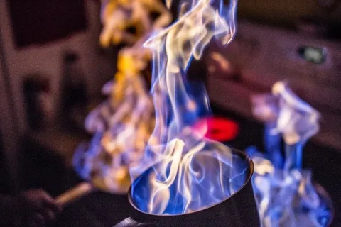 彩色动漫,自行车,屏幕截图,摩托车,民俗活动,学习做饭