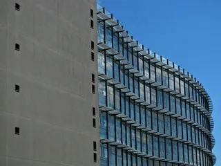 建筑,挡风墙,板材,体育馆座椅,躺椅,晴朗的天空的现代建筑