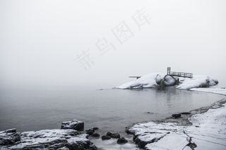 海岸，巨石，行人天桥，海岸，雪，冬季，岩石