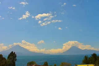 天空,白云,树,卡通动漫人物,风景,索洛拉火山