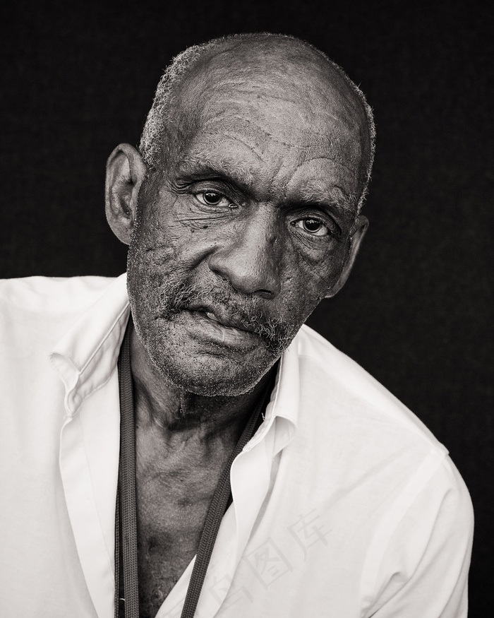 人，男子，老，成熟，黑色，高级，老人