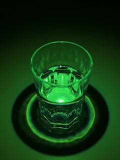 绿色,浅色,深色,玻璃,曝光,对比度,水 绿色,浅色,深色,玻璃,曝光,对比度,水