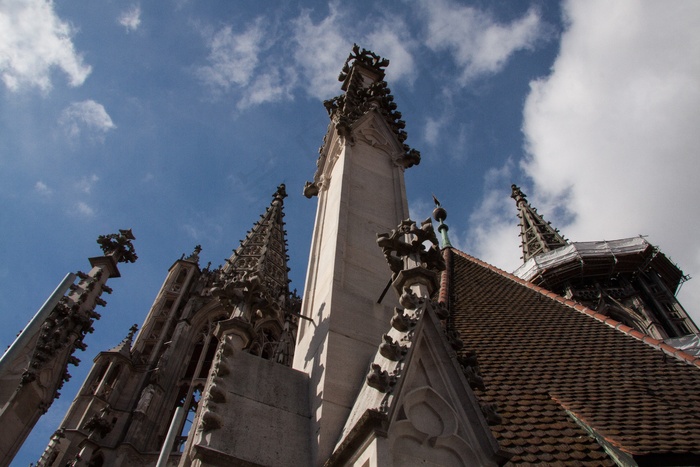 尖峰石，凿子，细长，尖头，炮塔