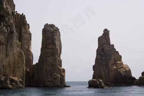 以及Somaemul,统营,岛屿,岩石 以及Somaemul,统营,岛屿,岩石