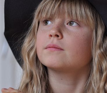 儿童,周到,女孩,脸,人类,金发,帽子,眼睛 儿童,周到,女孩,脸,人类,金发,帽子,眼睛