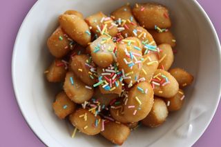 甜，Struffoli，典型的甜，膳食，食品，食谱