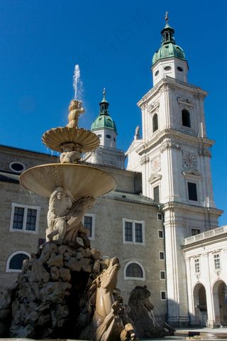 萨尔茨堡，住宅喷泉，Residenzplatz，奥地利