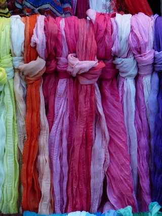 围巾，毛巾，衣物，服装