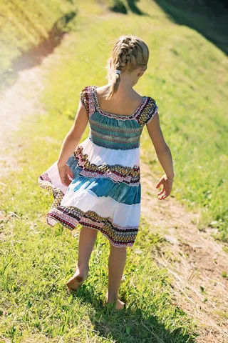 人，人类，儿童，女孩，性质，出，在运动中，运行