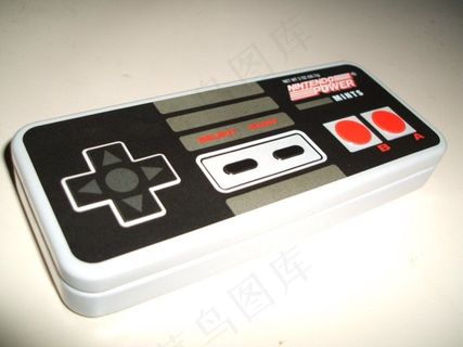 任天堂NES控制器铸币厂。