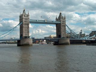 塔桥，泰晤士河，河，历史，具有里程碑意义