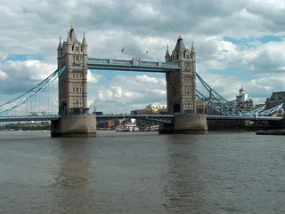 塔桥，泰晤士河，河，历史，具有里程碑意义