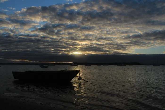 船，日出，水，户外，沧海，天空，云，海洋