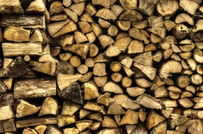 Holzstapel，木材，木柴，梳子切线