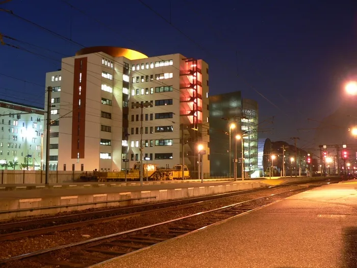 城市，夜，格勒诺布尔，法国，伊泽尔，火车