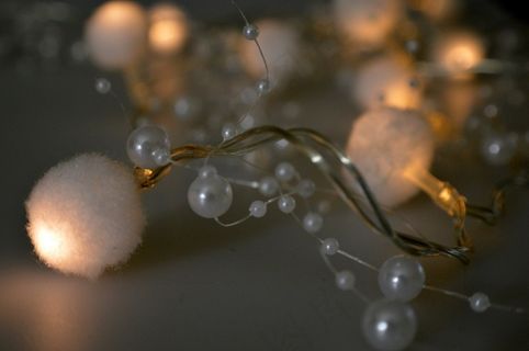 背景图像，光，球，珠，链