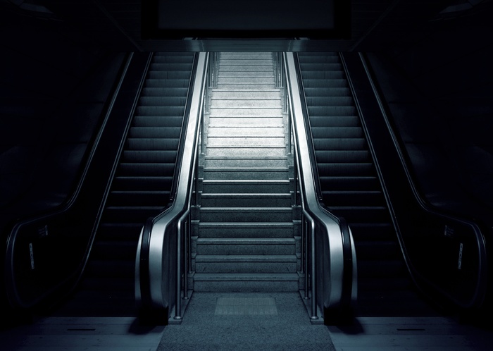 电梯,椅子,沙发,窗户,门,地铁自动扶梯