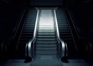 电梯,椅子,沙发,窗户,门,地铁自动扶梯