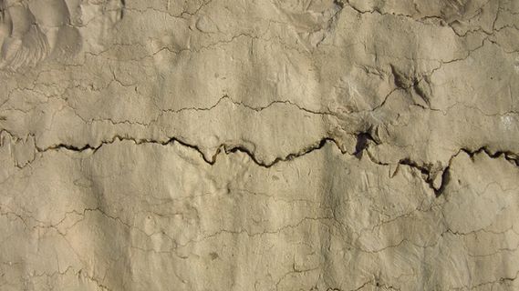 间隙,裂纹,石灰,侵蚀,石灰石,锯齿状 间隙,裂纹,石灰,侵蚀,石灰石,锯齿状