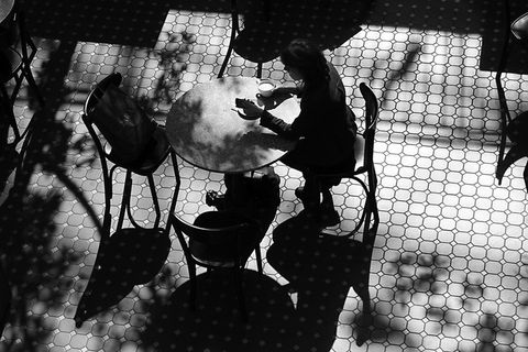 人物特写,儿童,城市街道,商店商场,电话咖啡