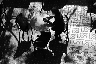 人物特写,儿童,城市街道,商店商场,电话咖啡