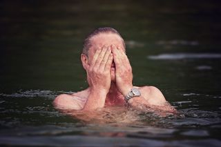 人，人，男，男子，水，冷却，冷静下来